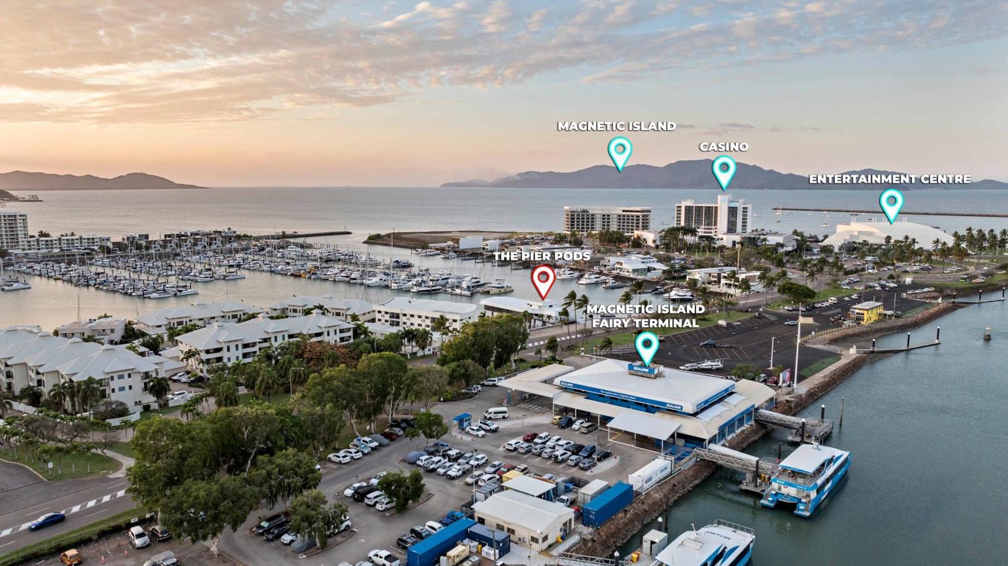 The Pier Pods On The Water- 50M From Townsville Bus Terminal And Ferry Terminal- Passport Id Requried Bagian luar foto